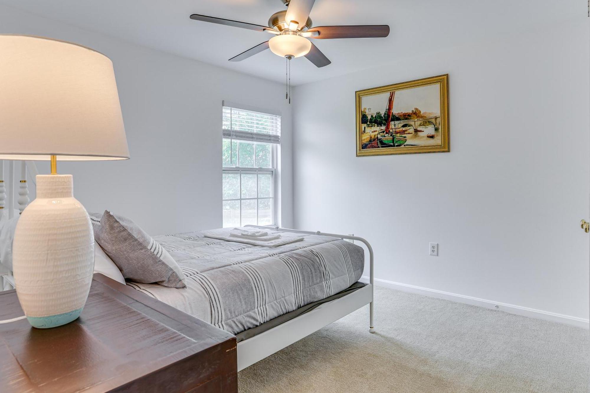 Vacation About 13 Mi To Downtown! Holiday home *
